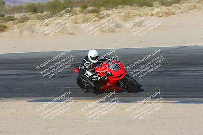 media/Jan-13-2025-Ducati Revs (Mon) [[8d64cb47d9]]/3-B Group/Session 5  (Turn 10 Inside)/